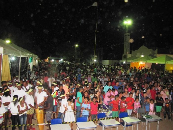 Programação Cultural, um show de talento, tradição, costumes e cultura local na Praça Central da cidade  - Imagem 2