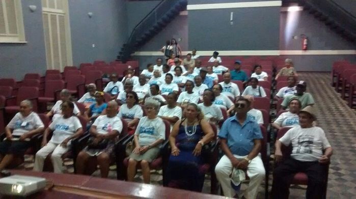 Grupo da melhor idade de Oeiras é contemplada com sessão especial de cinema - Imagem 6