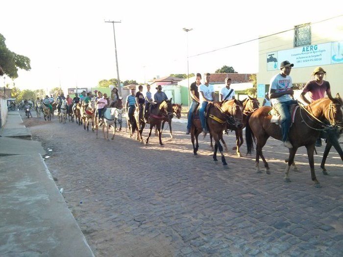 Cavalgada pelas ruas da cidade marca a tradicional noite do Vaqueiro no Festejo do Bom Jesus da Lapa  - Imagem 3