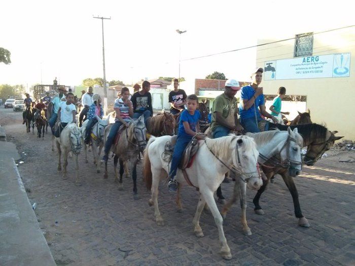 Cavalgada pelas ruas da cidade marca a tradicional noite do Vaqueiro no Festejo do Bom Jesus da Lapa  - Imagem 6