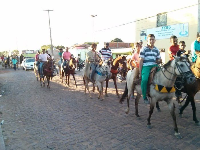 Cavalgada pelas ruas da cidade marca a tradicional noite do Vaqueiro no Festejo do Bom Jesus da Lapa  - Imagem 4