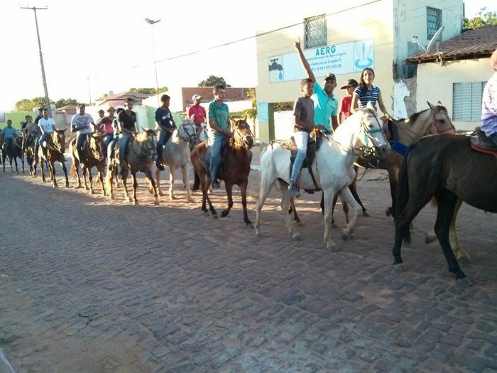 Cavalgada pelas ruas da cidade marca a tradicional noite do Vaqueiro no Festejo do Bom Jesus da Lapa  - Imagem 2