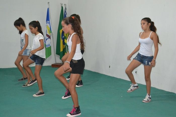 Iniciada hoje a V Semana Cultural da Unidade Escolar Municipal Maria Juceneuda Maia - Imagem 52