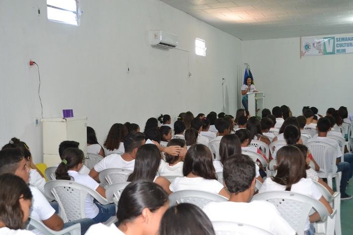 Iniciada hoje a V Semana Cultural da Unidade Escolar Municipal Maria Juceneuda Maia - Imagem 8