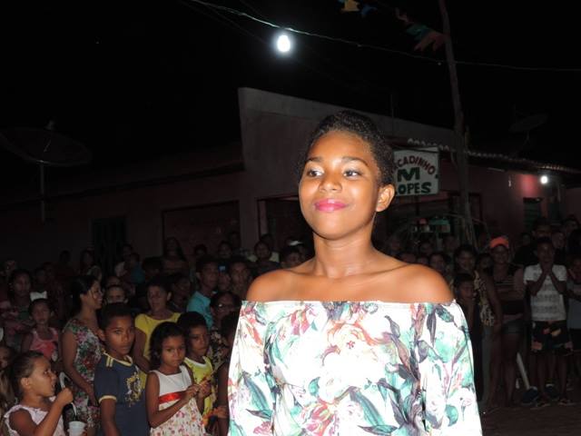 Prefeito Edílson Capote participa de evento cultural na Vila Esperança - Imagem 11