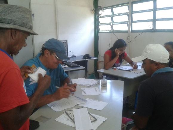 Agricultores de Agricolândia fazem cadastro do Seguro Safra - Imagem 2