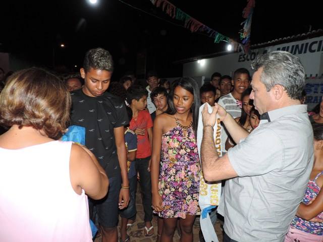Prefeito Edílson Capote participa de evento cultural na Vila Esperança - Imagem 9
