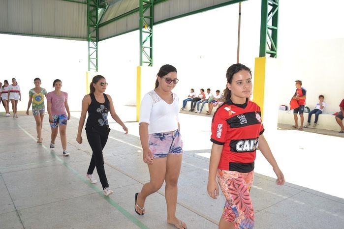Palestra e Torneio Esportivo marcam segundo dia da V Semana Cultural da escola municipal MJM - Imagem 46