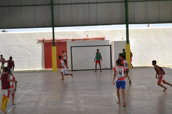 Palestra e Torneio Esportivo marcam segundo dia da V Semana Cultural da escola municipal MJM - Imagem 81