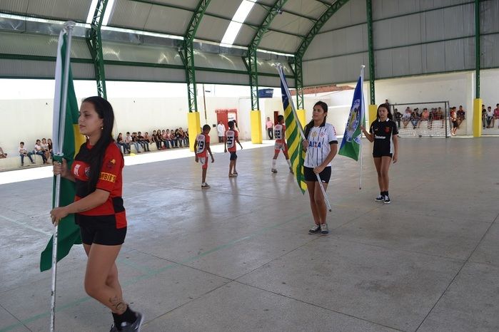 Palestra e Torneio Esportivo marcam segundo dia da V Semana Cultural da escola municipal MJM - Imagem 76