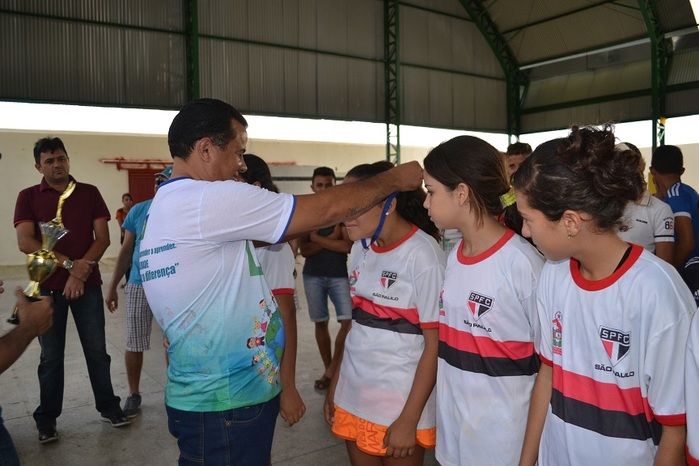 Terceiro dia da Semana Cultural é encerrado com premiações do torneio esportivo - Imagem 43