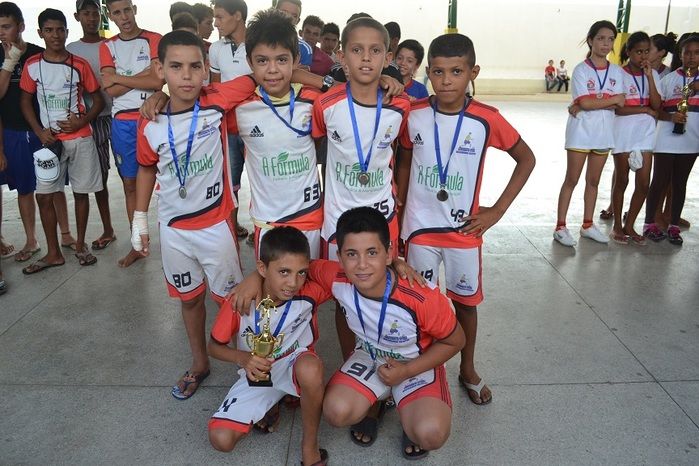 Terceiro dia da Semana Cultural é encerrado com premiações do torneio esportivo - Imagem 63