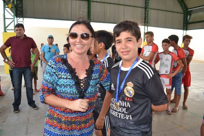 Terceiro dia da Semana Cultural é encerrado com premiações do torneio esportivo - Imagem 67