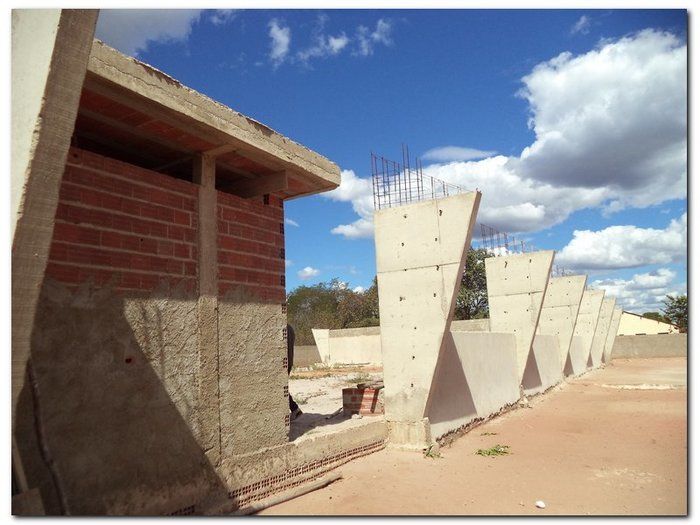 Prefeitura de Inhuma constrói Quadra Esportiva Escolar no Povoado Forte - Imagem 1