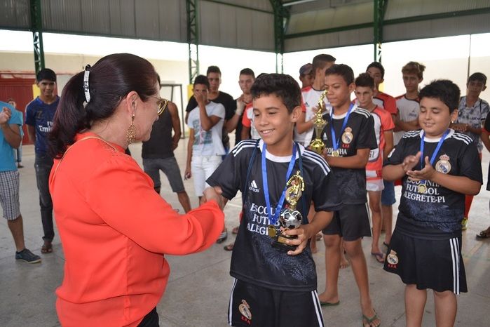 Terceiro dia da Semana Cultural é encerrado com premiações do torneio esportivo - Imagem 70