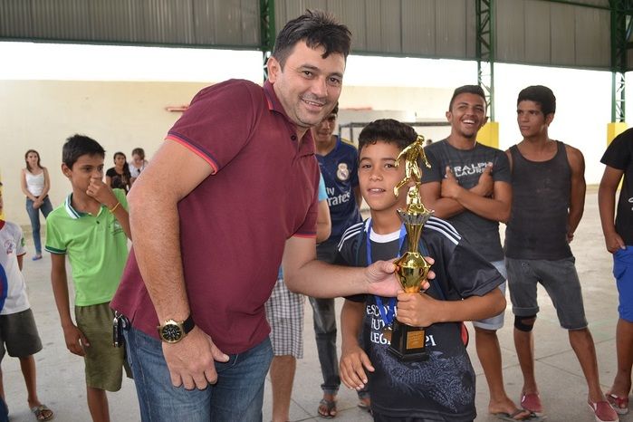Terceiro dia da Semana Cultural é encerrado com premiações do torneio esportivo - Imagem 68