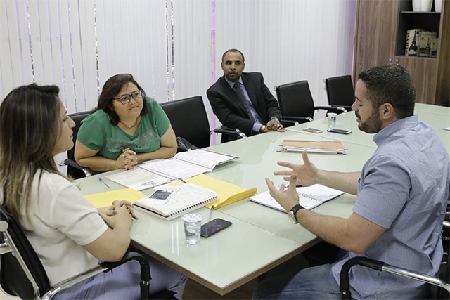 Lukano Sá e Rejane Dias discutem parceria para a Feira Literária de Oeiras - Imagem 3