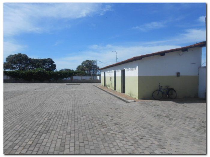 Prefeitura de Inhuma implanta novo gramado no Estádio - Imagem 13