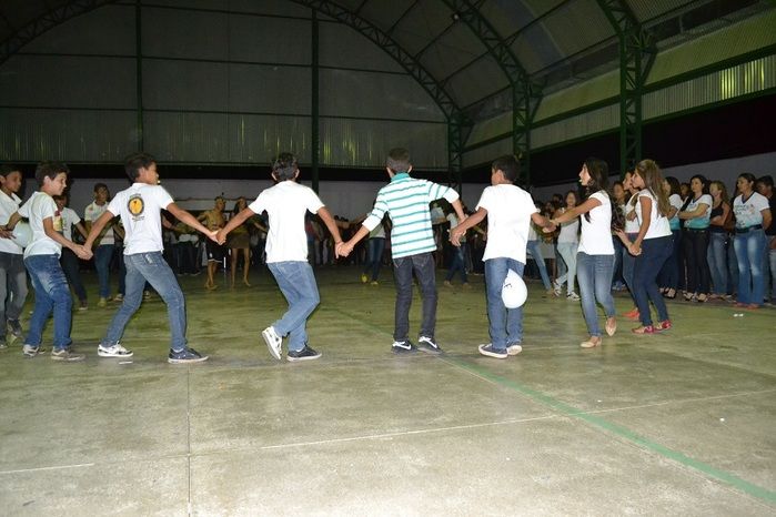 V Semana Cultural é encerrada com gincana, desfile e festa! - Imagem 64