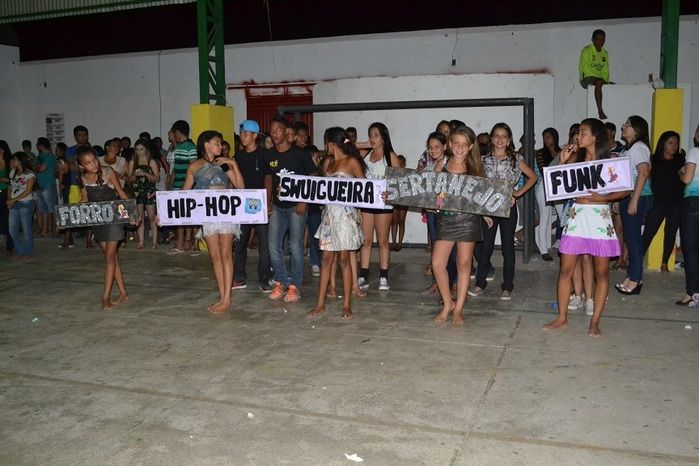 V Semana Cultural é encerrada com gincana, desfile e festa! - Imagem 105