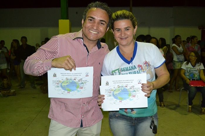 V Semana Cultural é encerrada com gincana, desfile e festa! - Imagem 15