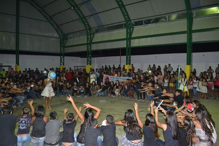 V Semana Cultural é encerrada com gincana, desfile e festa! - Imagem 43