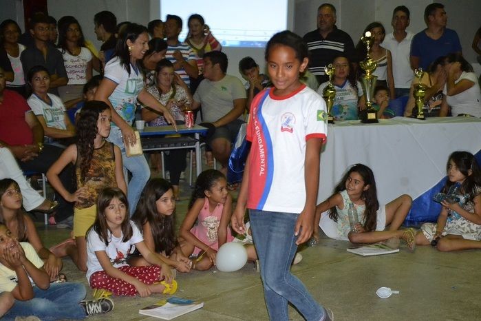 V Semana Cultural é encerrada com gincana, desfile e festa! - Imagem 180