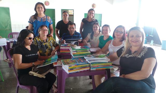 Educação de Pimenteiras escolhe livros didáticos para 2016 - Imagem 5