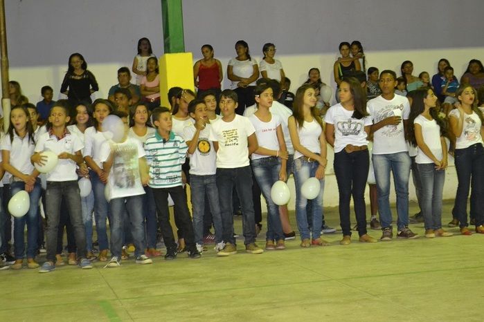 V Semana Cultural é encerrada com gincana, desfile e festa! - Imagem 9