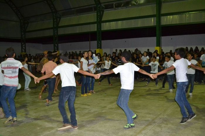 V Semana Cultural é encerrada com gincana, desfile e festa! - Imagem 65
