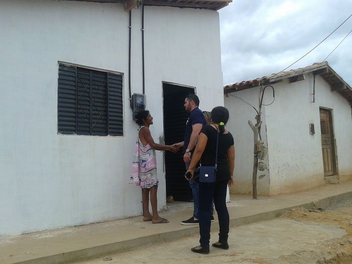 Lukano Sá entrega nova casa à moradora em Oeiras - Imagem 1