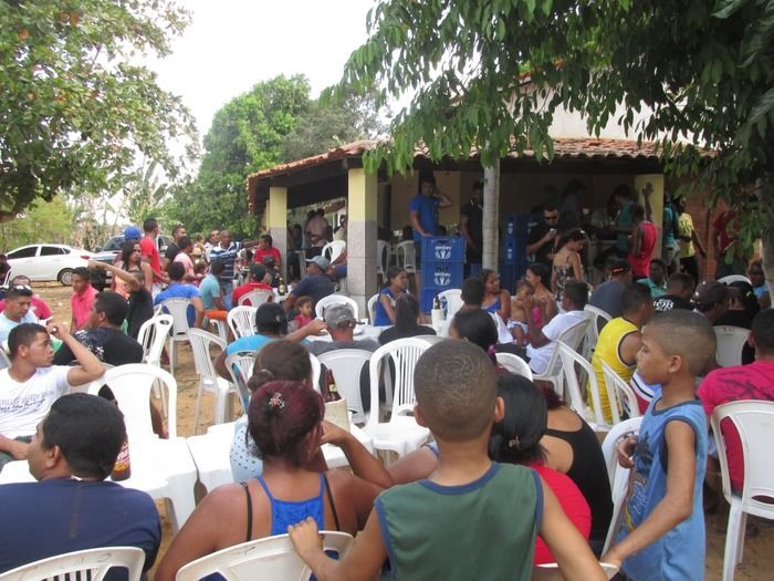 Vereador Luizão recebe amigos em sua residência  - Imagem 23
