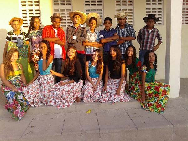  Escolas do município de Santo Inácio comemoram dia do folclore - Imagem 12