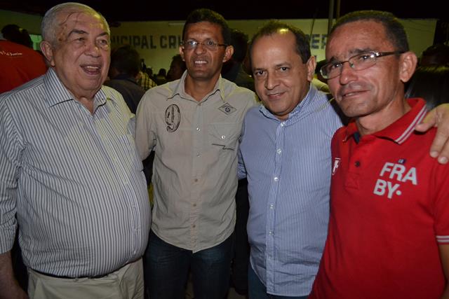 Pimenteiras ganhará praça de eventos  - Imagem 19