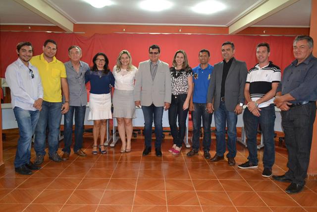 Pimenteiras ganhará praça de eventos  - Imagem 8