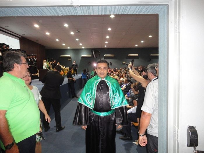 Professor da Uninovafapi participa de festa de formatura - Imagem 1