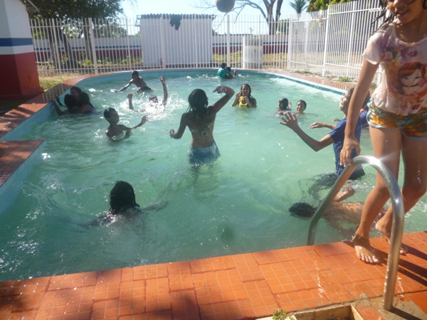 Assistência Social realiza manhã de Lazer para Alunos de Programa Sociais - Imagem 3