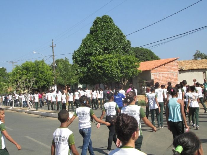 Alunos Fazem o seu primeiro Ensaio para o 7 de Setembro em Agricolândia - Imagem 17