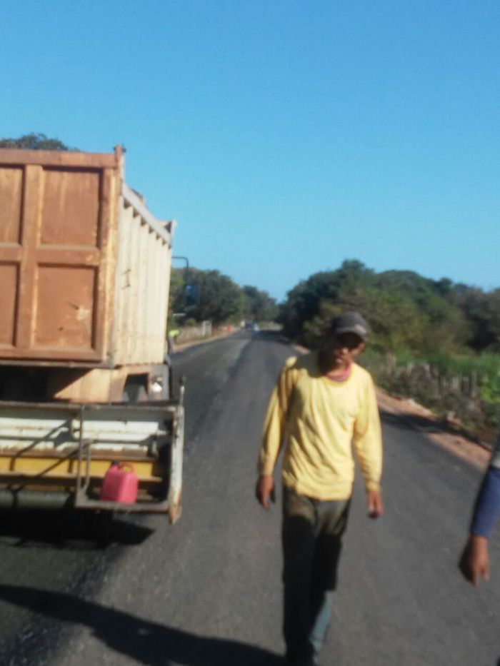 Prefeito Zé Resende visita obras de asfaltamento da PI-331 - Imagem 8