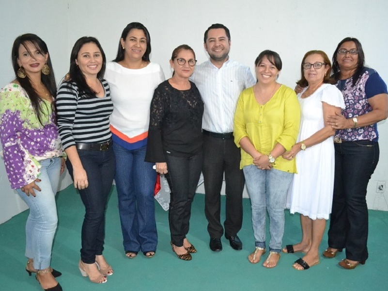 Secretaria Municipal de Educação promove evento pedagógico junto aos professores