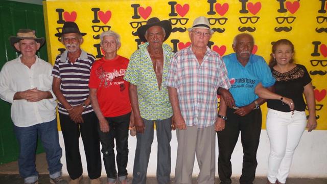 Assistência Social de Pimenteira realiza jantar para os pais - Imagem 1