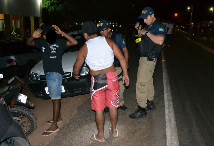 Operação é deflagrada no litoral do PI visando recuperar veículos roubados - Imagem 5