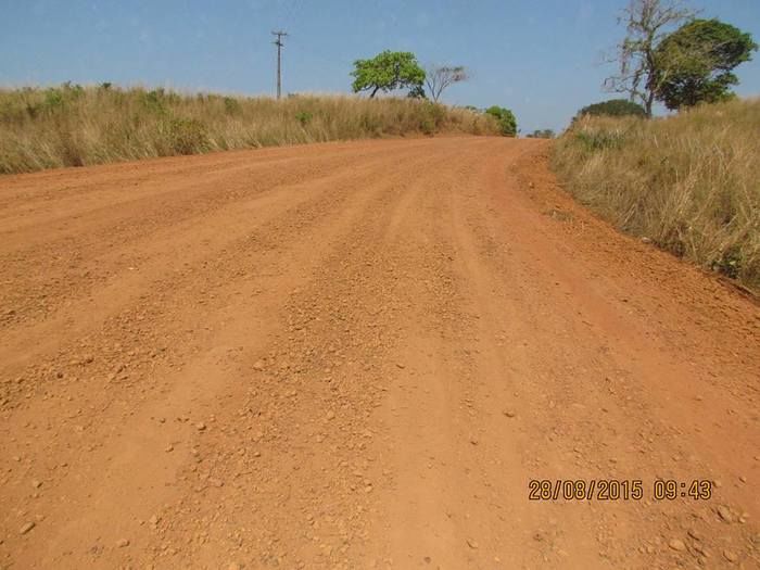 Prefeitura de Barras realiza reparos na estrada que liga Barras a Miguel Alves - Imagem 2