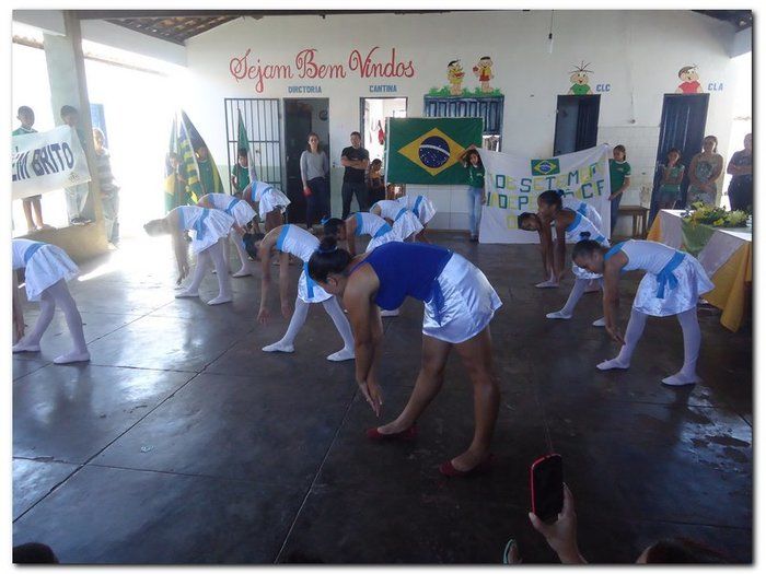 Escola Tia Neném Brito comemora o 7 de Setembro - Imagem 31