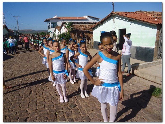 Escola Tia Neném Brito comemora o 7 de Setembro - Imagem 13