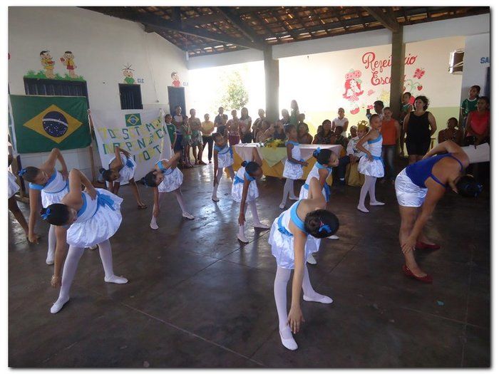 Escola Tia Neném Brito comemora o 7 de Setembro - Imagem 35