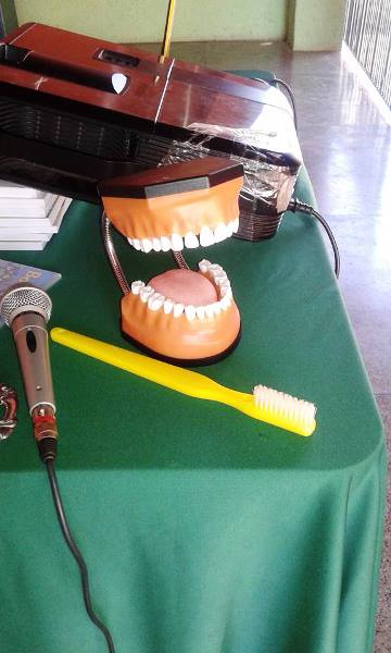 Alunos participaram de palestra sobre saúde bucal  - Imagem 1