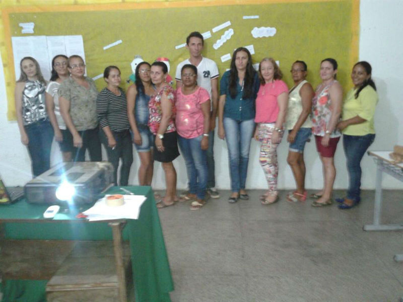 Professores da rede municipal de ensino participaram de formação em Santo Inácio  