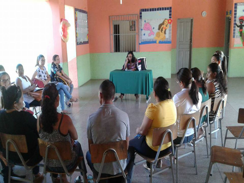 Professores de 4º ao 8º Ano do Ensino Fundamental participaram de reunião