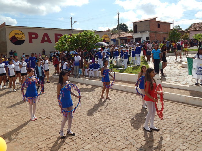Veja mais fotos do Desfile de 7 de Setembro em Francinópolis - Imagem 152